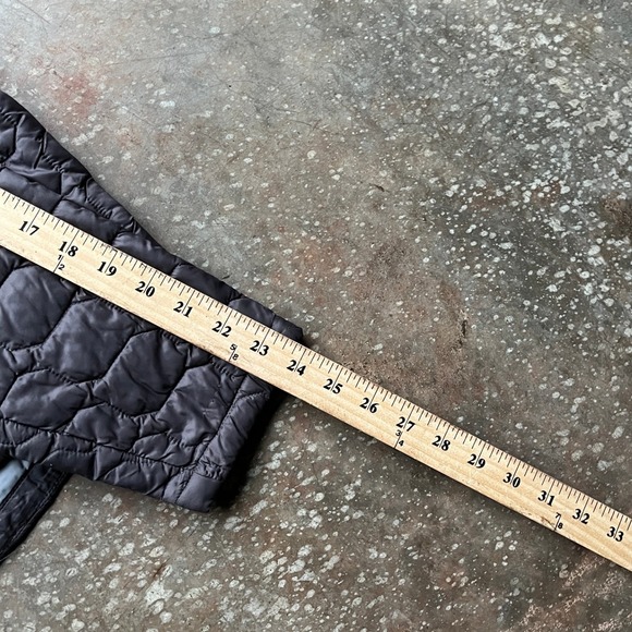 The North Face Boys Thermoball Full Zip Quilted Puffer Jacket Grey L NF0A3CPZ - Picture 10 of 10